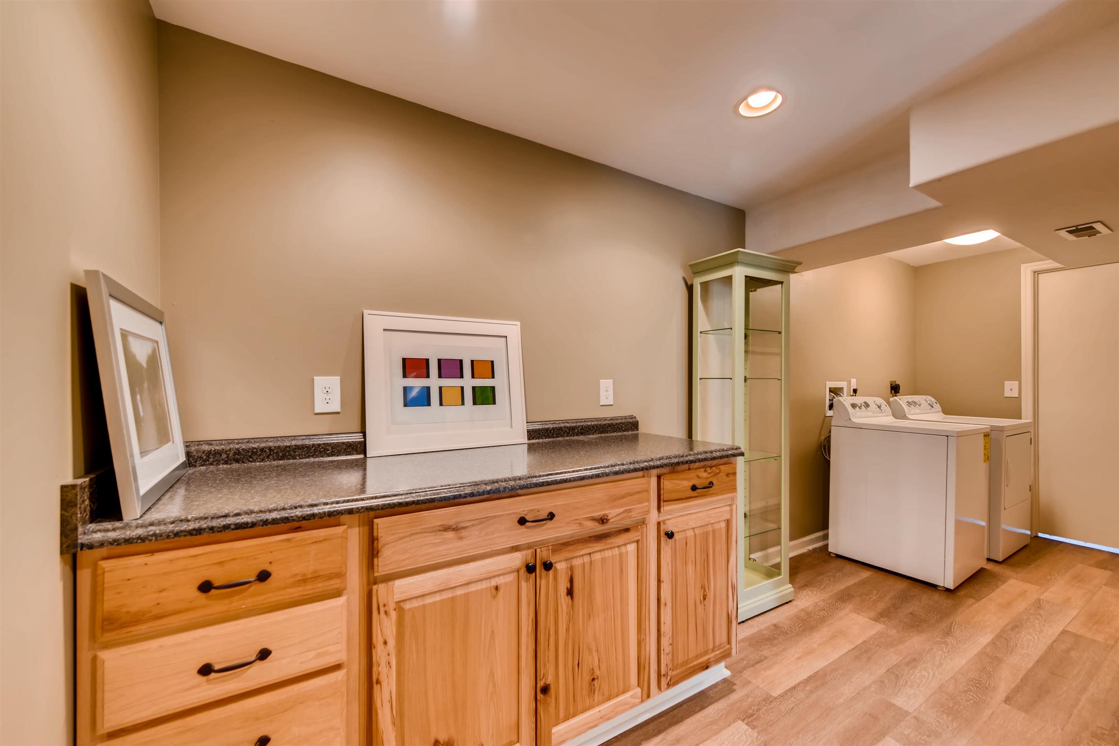 1100 Sparta Road Nashville, TN 37205 - Photo 27 of 29 a bathroom with a sink a mirror and a shower