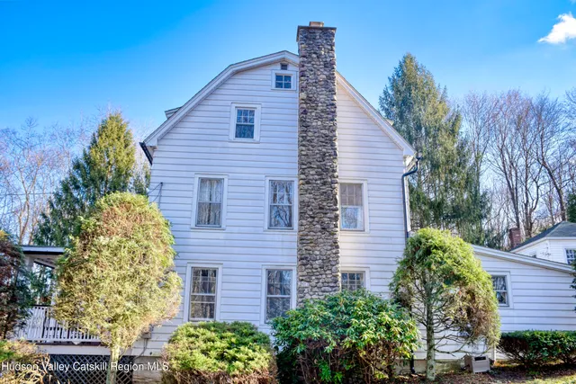 $450,000 | 668 Highway 44, Highland, NY 12528