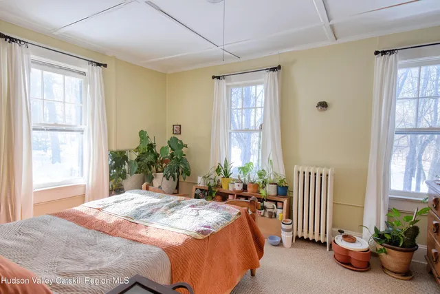 $450,000 | 668 Highway 44, Highland, NY 12528