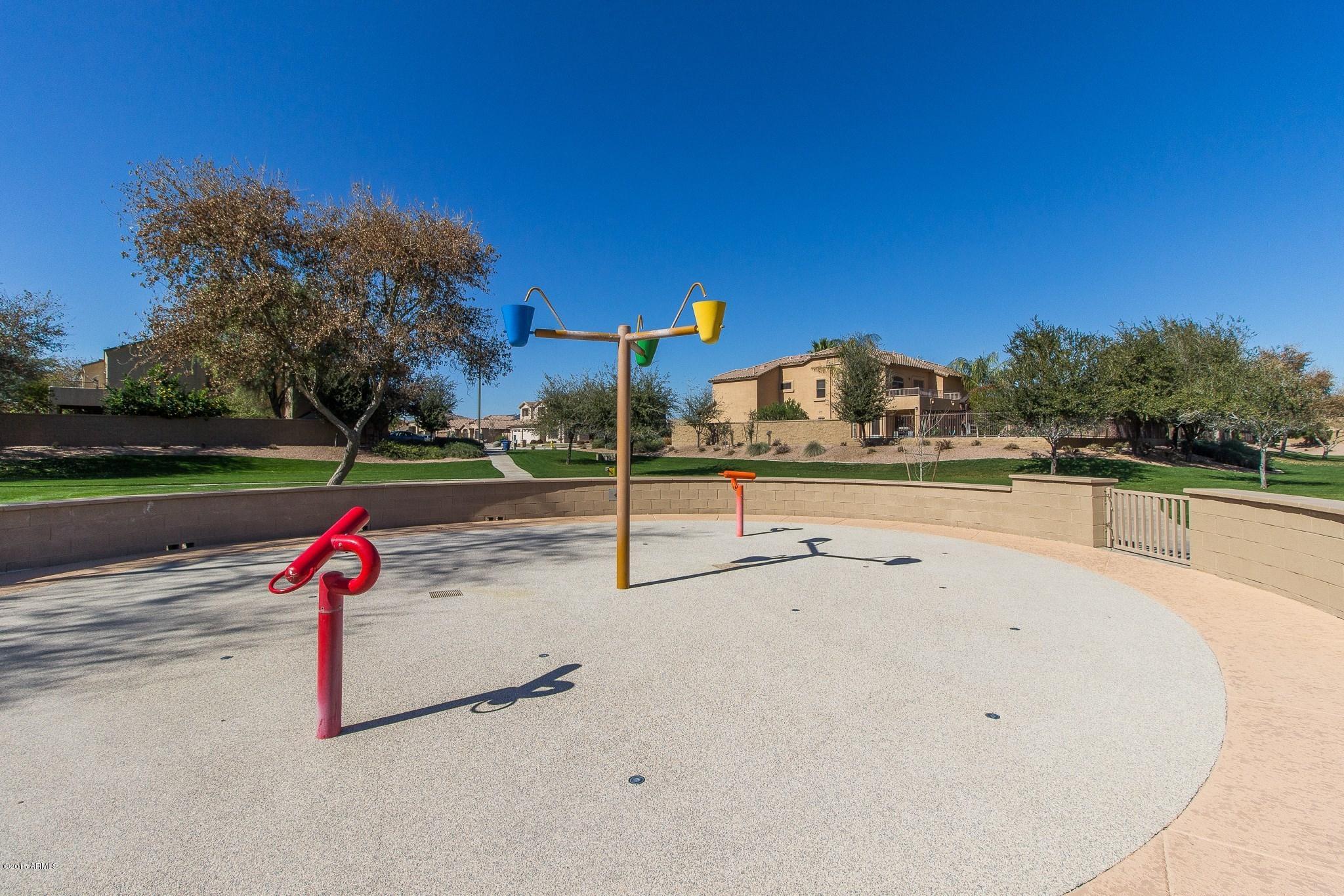 3864 East Baranca Road Gilbert, AZ 85297 - Photo 30 of 35 032_COMMUNITY SPLASHPAD