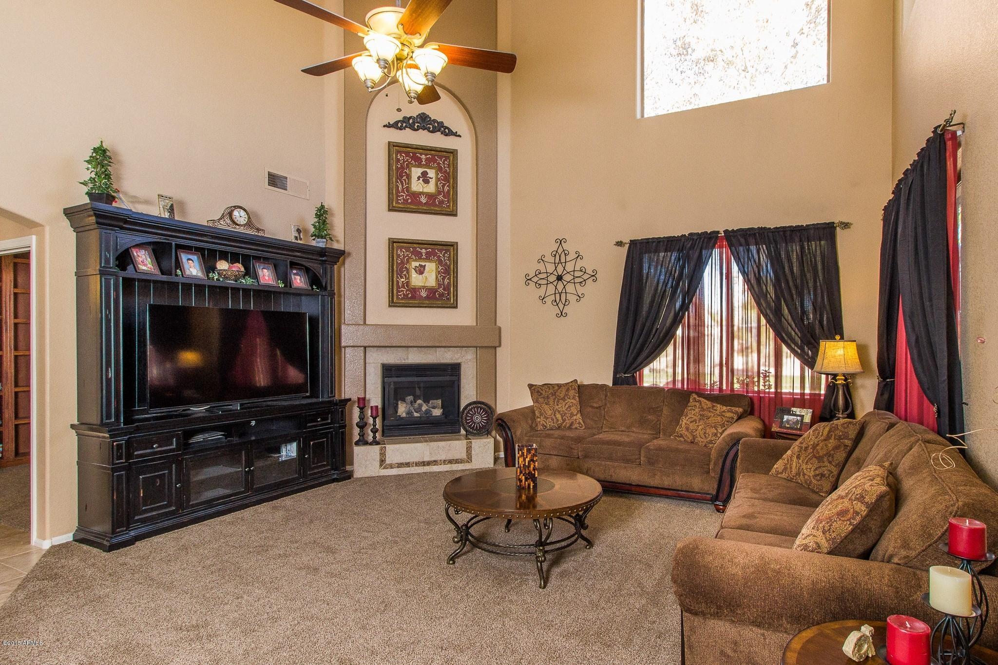 3864 East Baranca Road Gilbert, AZ 85297 - Photo 4 of 35 004_FAMILY ROOM