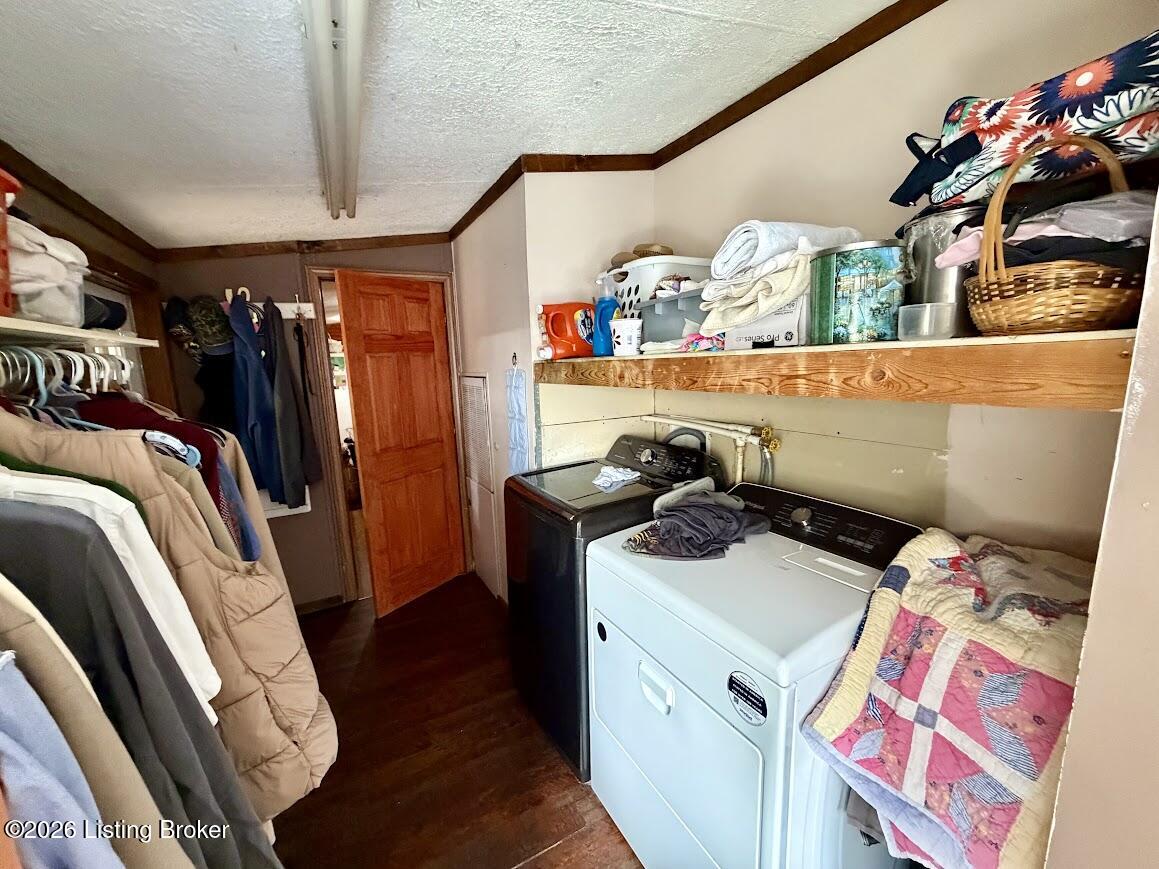 373 Ockerman Road Bloomfield, KY 40008 - Photo 17 of 35 laundry2