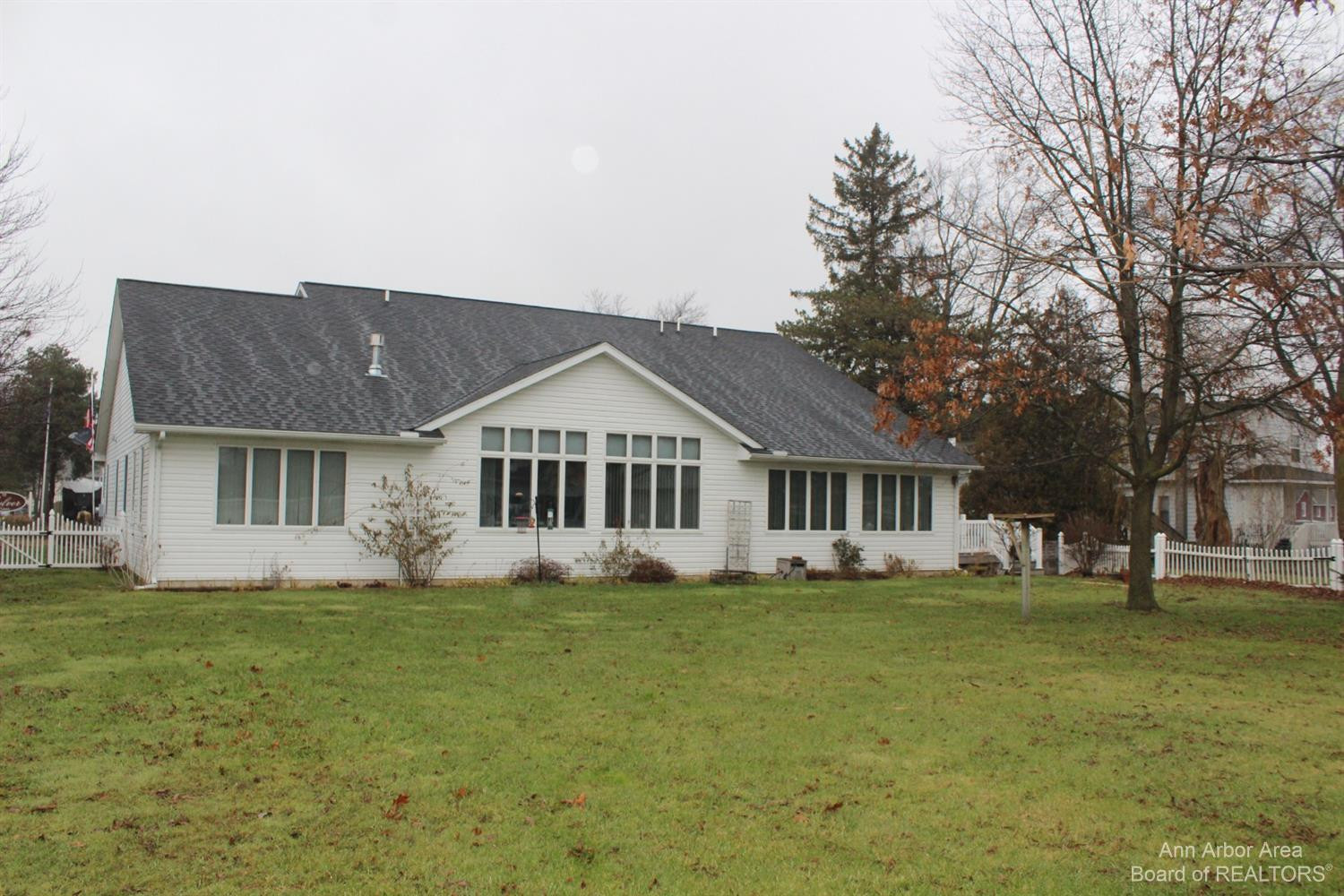 127 Redman Road Milan, MI 48160 - Photo 3 of 45 Photo 3