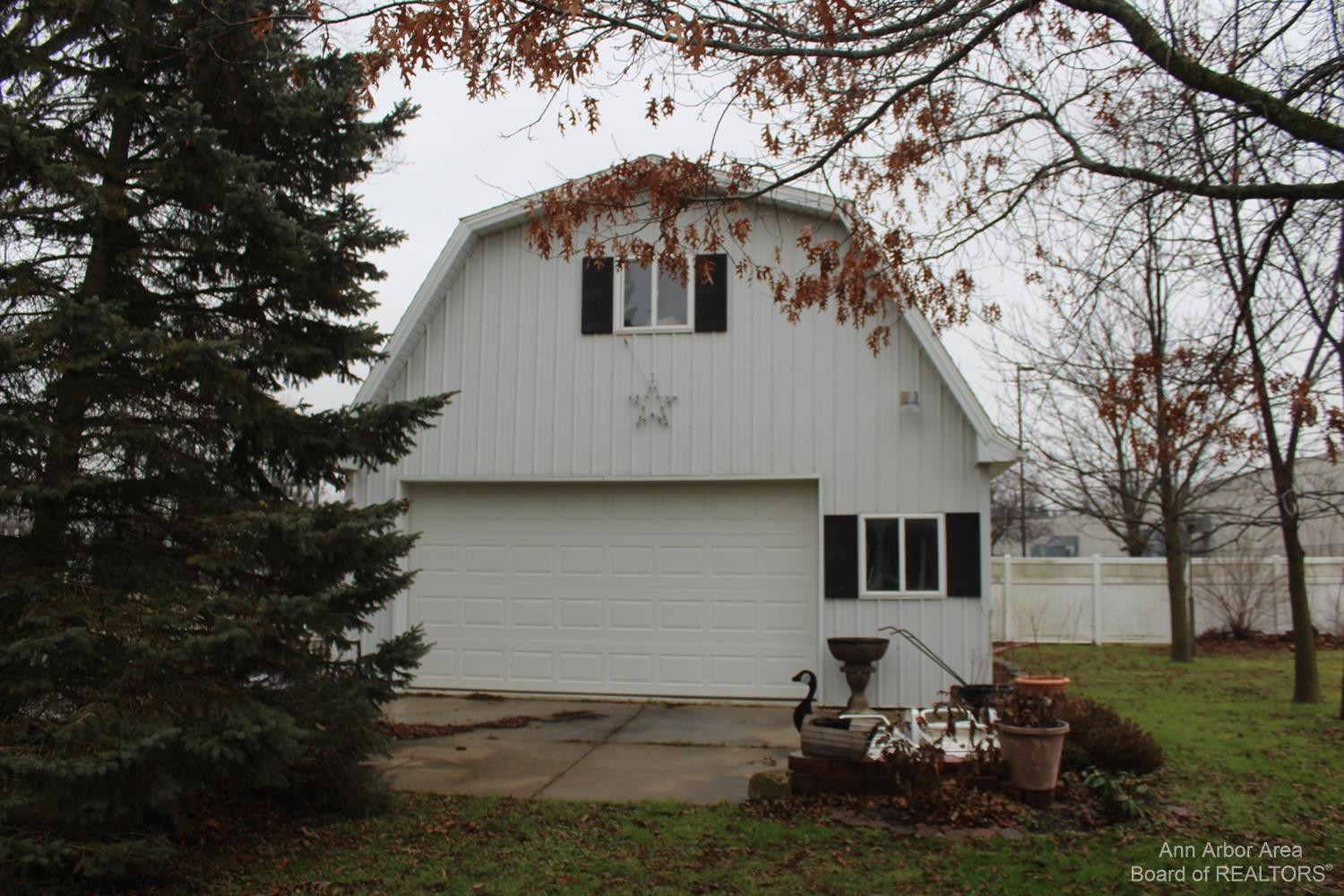 127 Redman Road Milan, MI 48160 - Photo 6 of 45 Photo 6