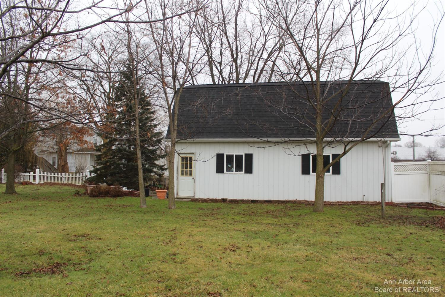 127 Redman Road Milan, MI 48160 - Photo 7 of 45 Photo 7