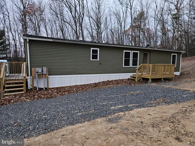 $325,000 | 128 Wildcat Road, Millerstown, PA 17062