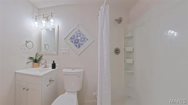 $189,900 | 223 North Pearl Street, Lebanon, IL 62254