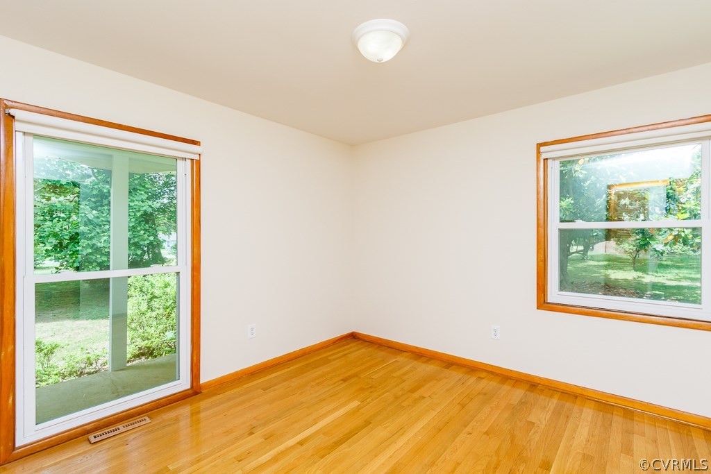 12907 Lewis Road Chester, VA 23831 - Photo 7 of 34