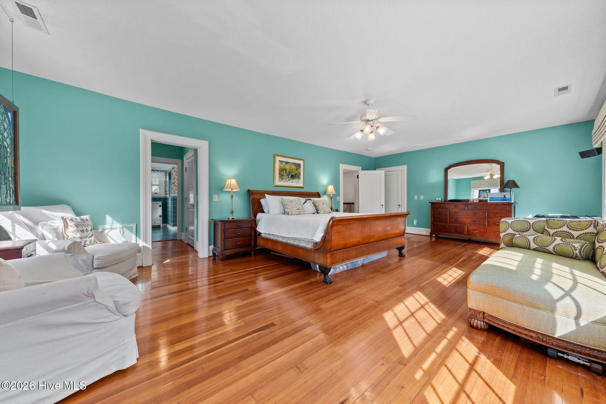 55 Linden Road Pinehurst, NC 28374 - Photo 29 of 68 Primary Suite