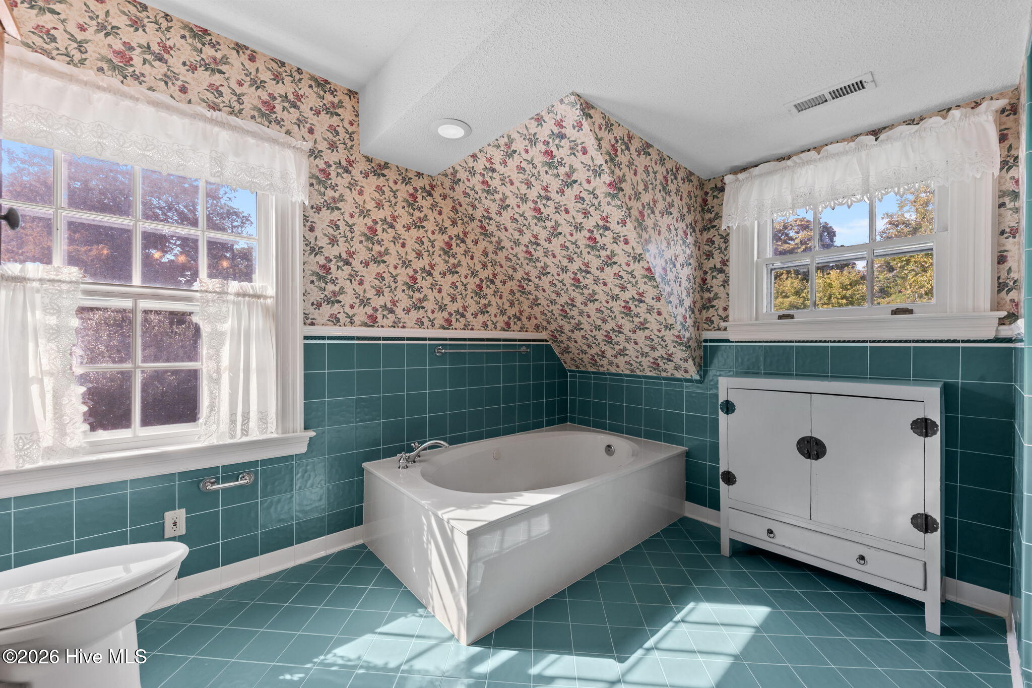 55 Linden Road Pinehurst, NC 28374 - Photo 30 of 68 Primary Suite