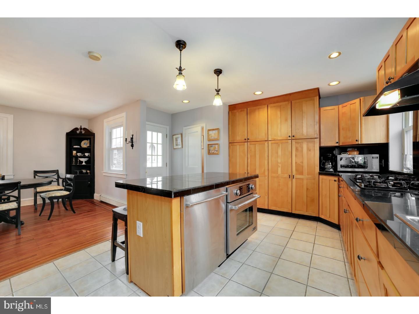 105 Simpson Road Ardmore, PA 19003 - Photo 12 of 25