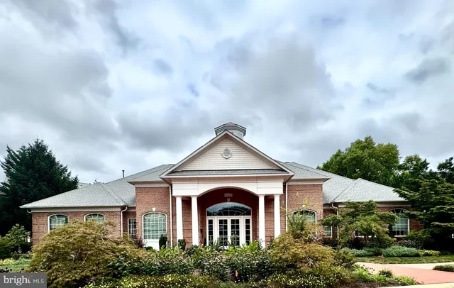 $1,900 | 22691 Blue Elder Terrace, Unit 204, Brambleton, VA 20148