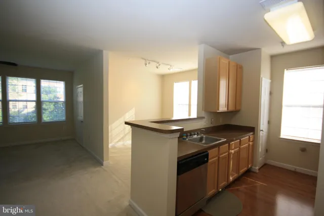 $1,900 | 22691 Blue Elder Terrace, Unit 204, Brambleton, VA 20148