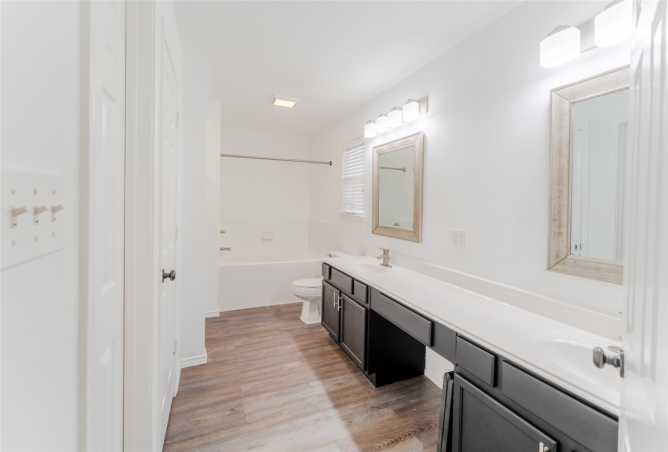 9203 Appin Court Houston, TX 77095 - Photo 18 of 38 a room with a sink and a mirror