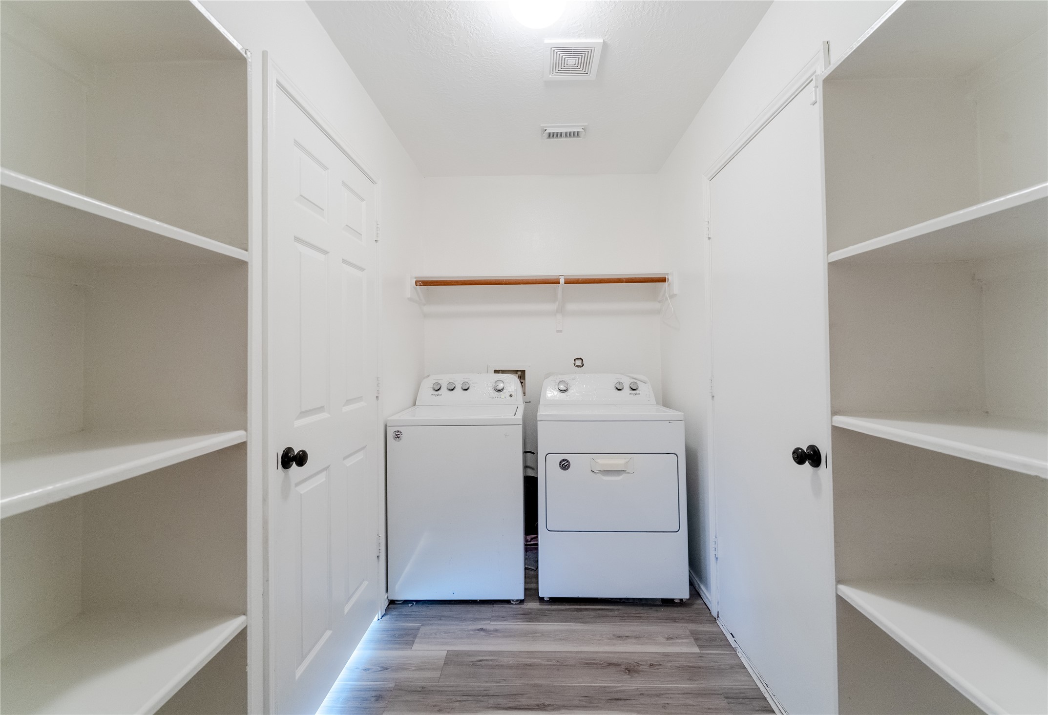 9203 Appin Court Houston, TX 77095 - Photo 28 of 38 a view of utility room with dryer and washer