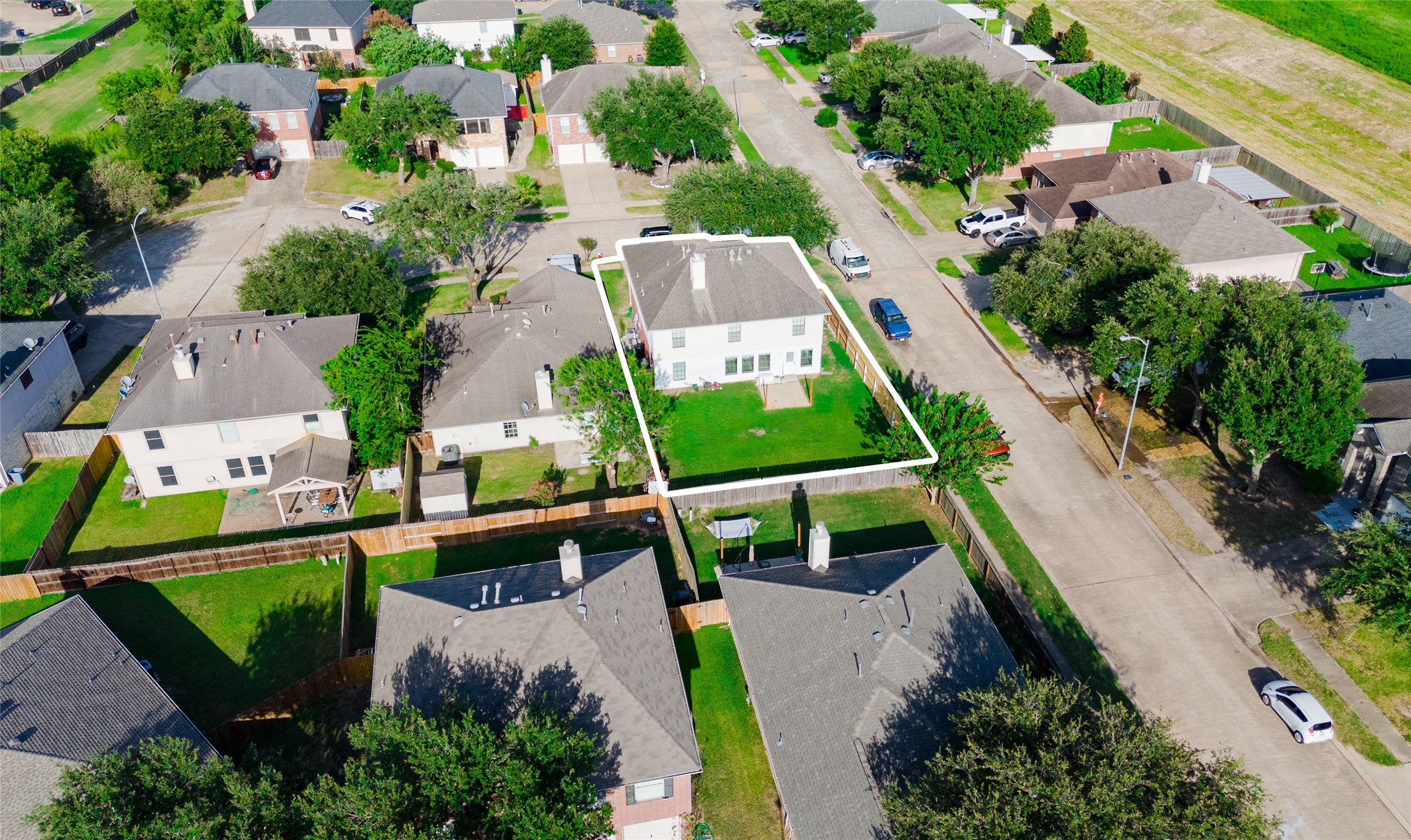 9203 Appin Court Houston, TX 77095 - Photo 36 of 38 an aerial view of a house with a garden view