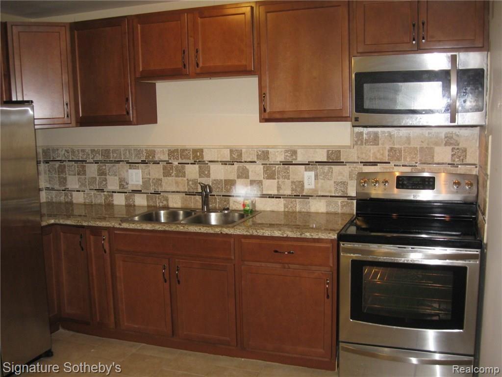 26305 West Seven Mile Road, Unit 105 Redford, MI 48240 - Photo 6 of 22