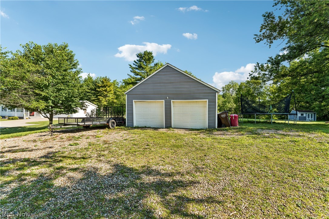 6711 Norwalk Road Medina, OH 44256 - Photo 4 of 46 Detached two-car garage