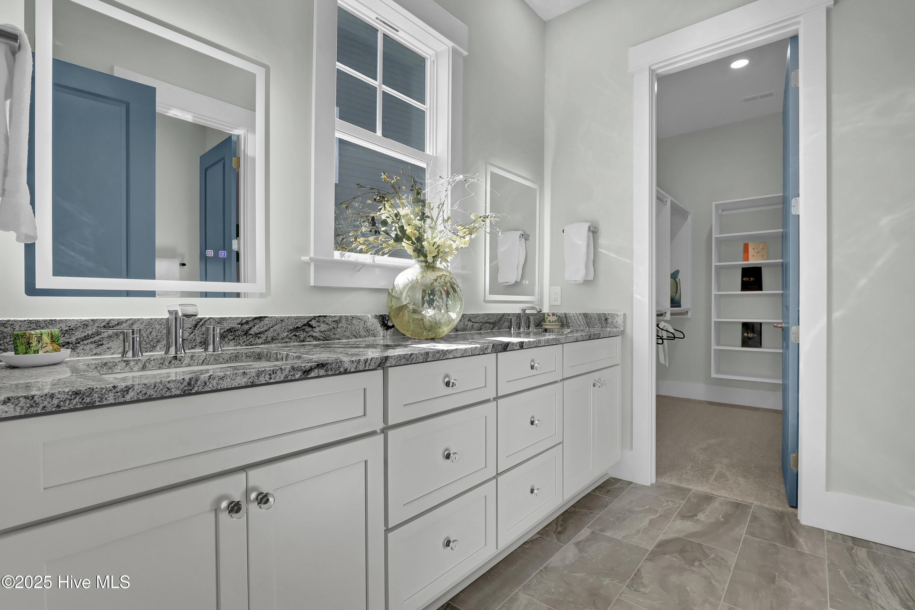 813 Sweetgrass Street Holly Ridge, NC 28445 - Photo 13 of 87 Abundance of counterspace and cabinets