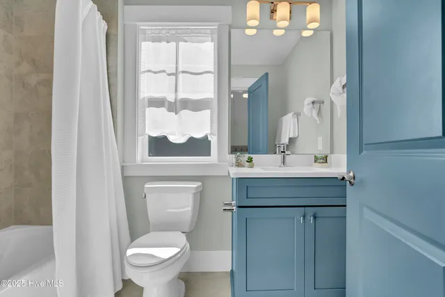 $682,521 | 813 Sweetgrass Street, Holly Ridge, NC 28445