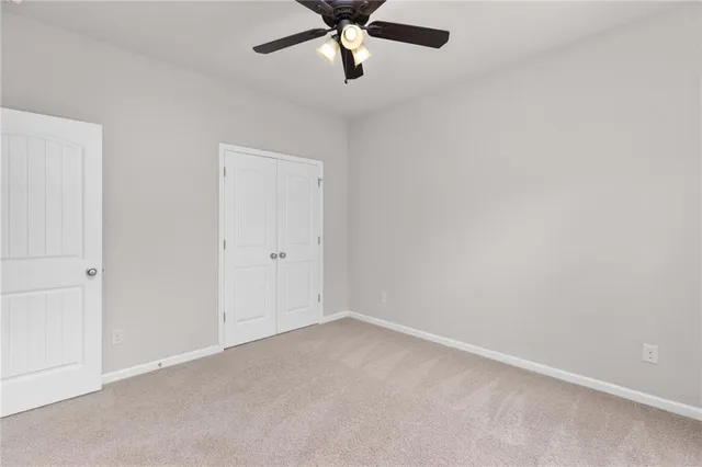 a view of a window in a room