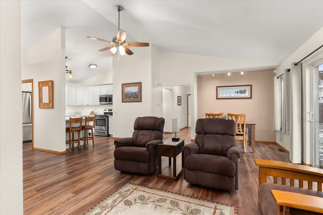 $449,000 | 1620 North Harmony Lane, Greenacres, WA 99016