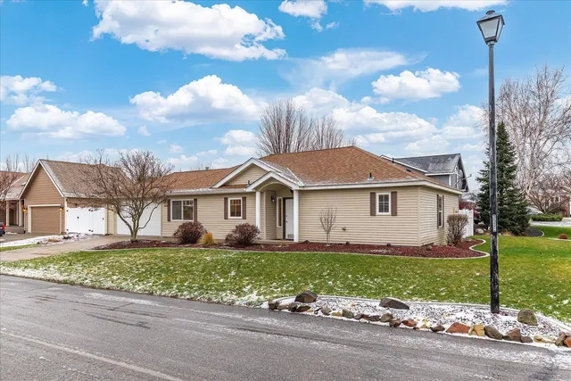 $449,000 | 1620 North Harmony Lane, Greenacres, WA 99016