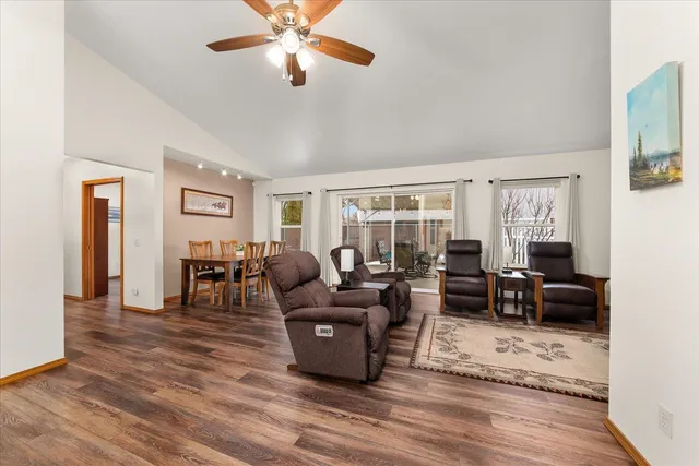 $449,000 | 1620 North Harmony Lane, Greenacres, WA 99016