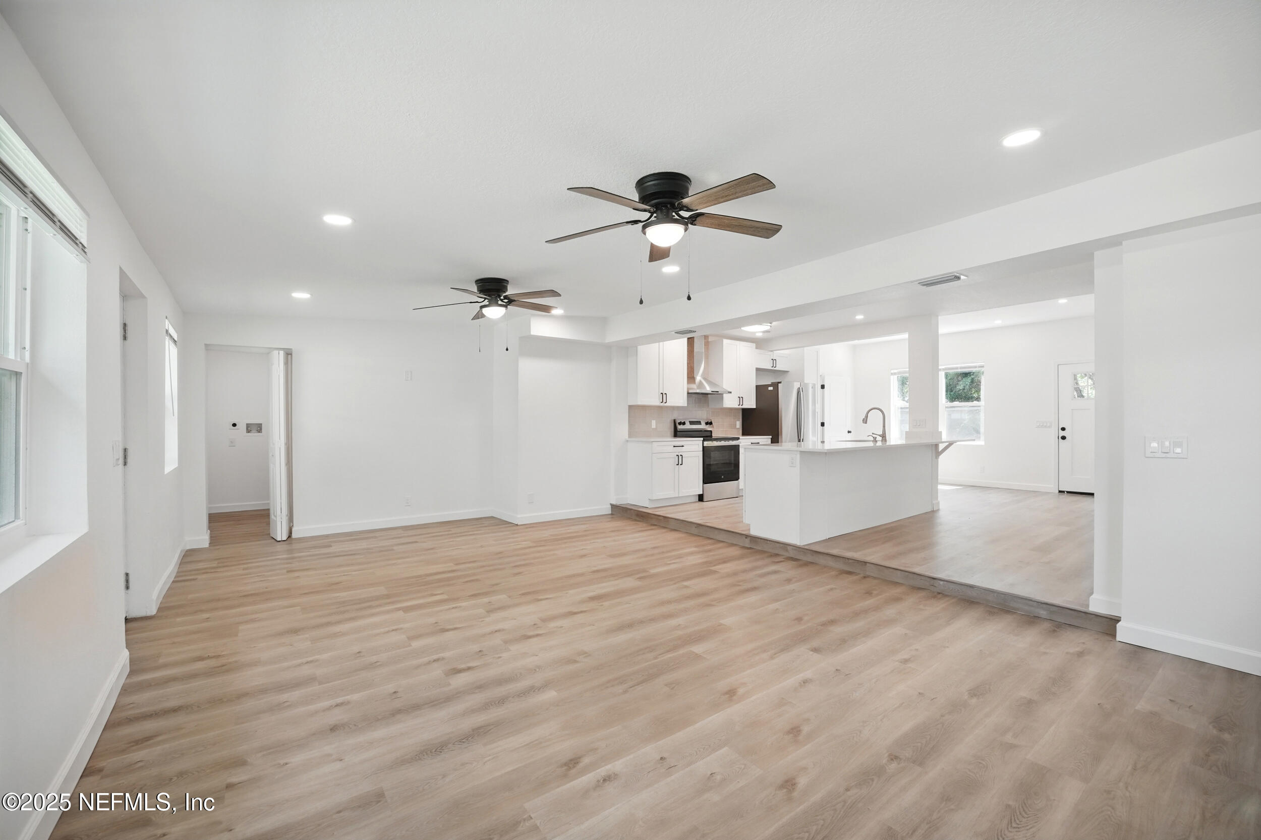 6114 Suwanee Road Jacksonville, FL 32217 - Photo 13 of 35 6114 suwanee rd-013