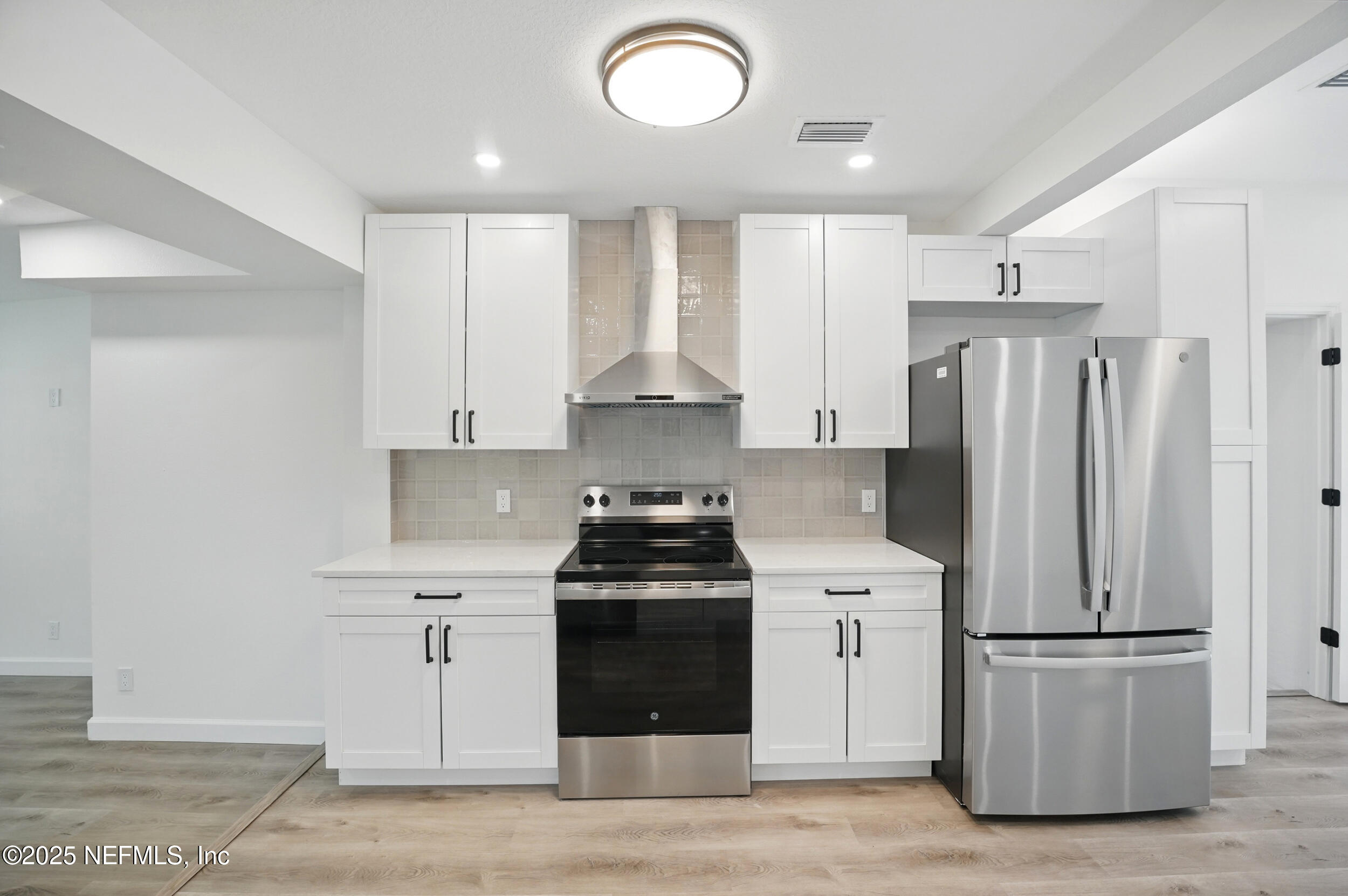 6114 Suwanee Road Jacksonville, FL 32217 - Photo 10 of 35 6114 suwanee rd-010