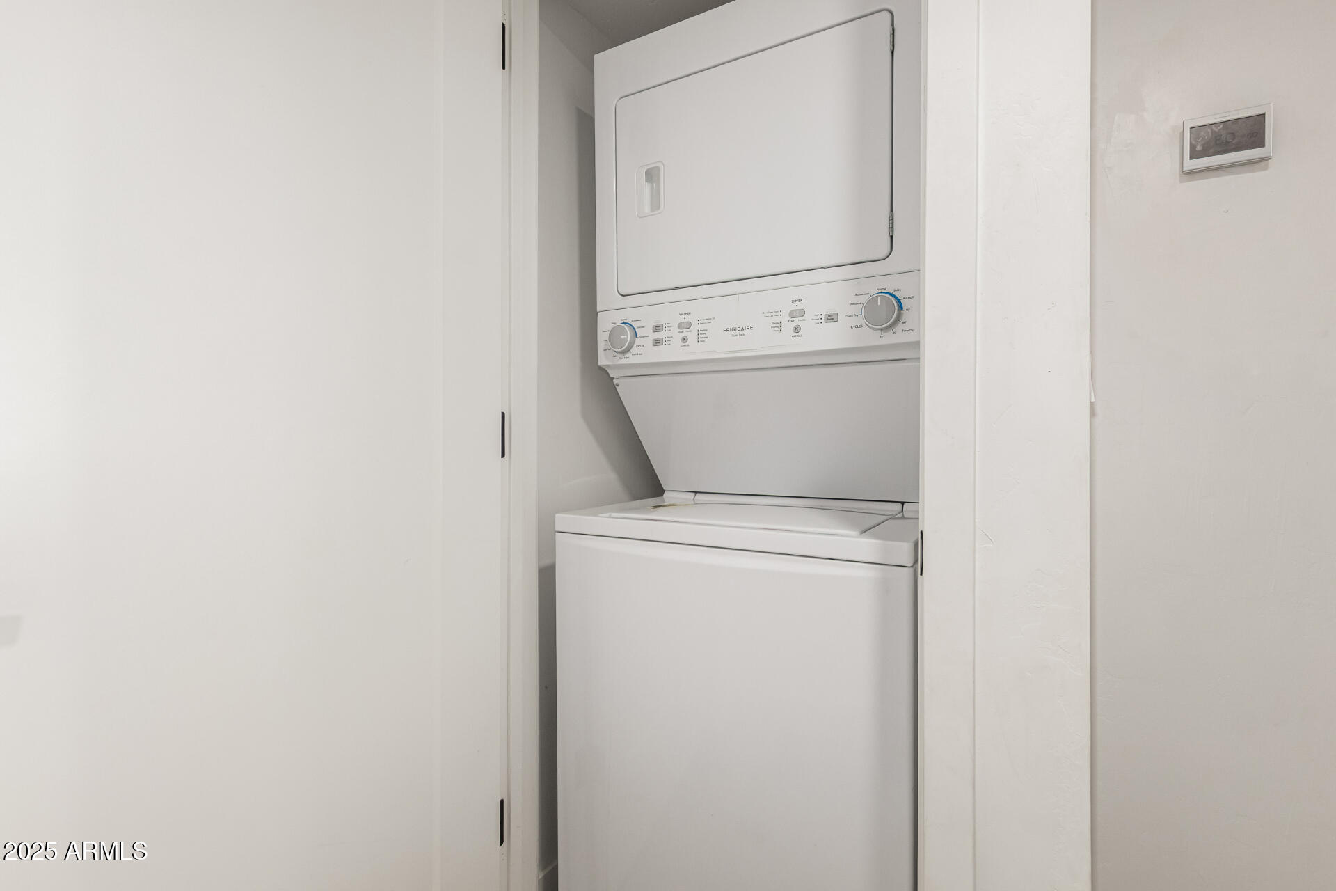 6628 East Avalon Drive, Unit 1 Scottsdale, AZ 85251 - Photo 23 of 29 a utility room with dryer and washer