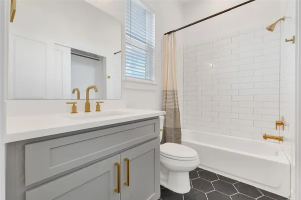 $450,000 | 706 Morris Street, Houston, TX 77009