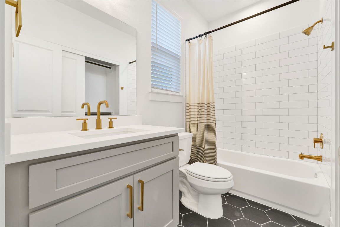 706 Morris Street Houston, TX 77009 - Photo 6 of 17