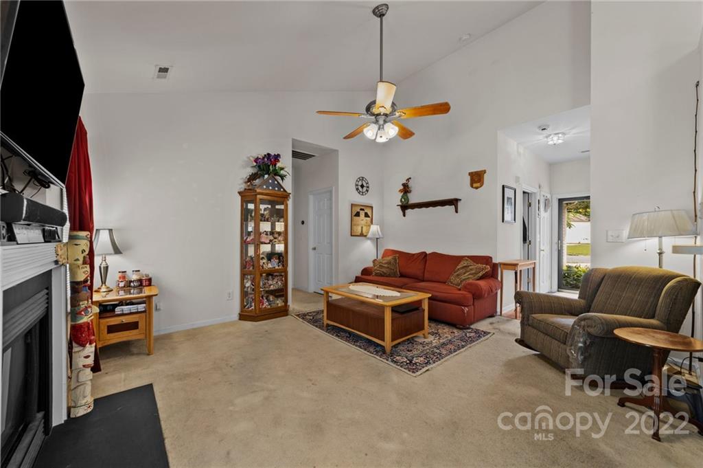5320 Javitz Road Charlotte, NC 28216 - Photo 11 of 31 Gallery Image 11