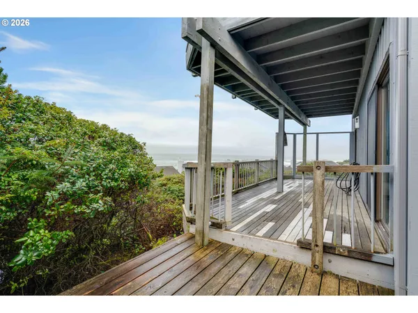 $575,000 | 4175 Highway 101, Unit G1, Depoe Bay, OR 97341