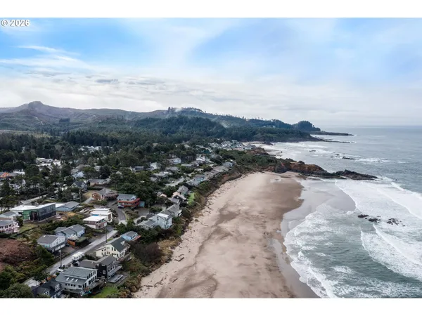 $575,000 | 4175 Highway 101, Unit G1, Depoe Bay, OR 97341