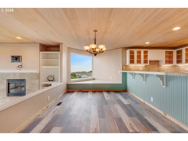 $575,000 | 4175 Highway 101, Unit G1, Depoe Bay, OR 97341