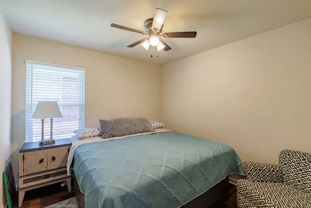 $2,400 | 213 Chandler Crossing Trail, Round Rock, TX 78665