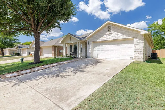 $2,400 | 213 Chandler Crossing Trail, Round Rock, TX 78665