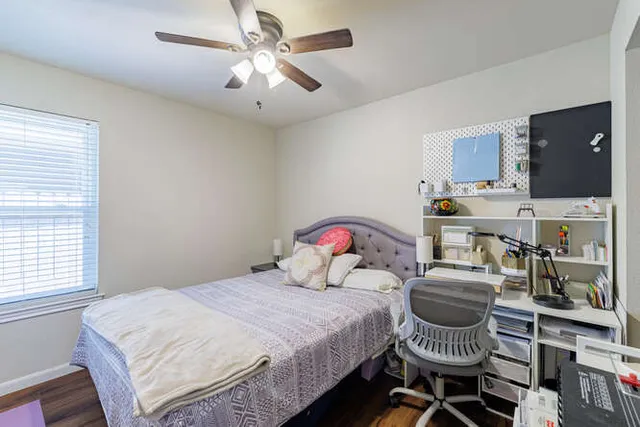 $2,400 | 213 Chandler Crossing Trail, Round Rock, TX 78665