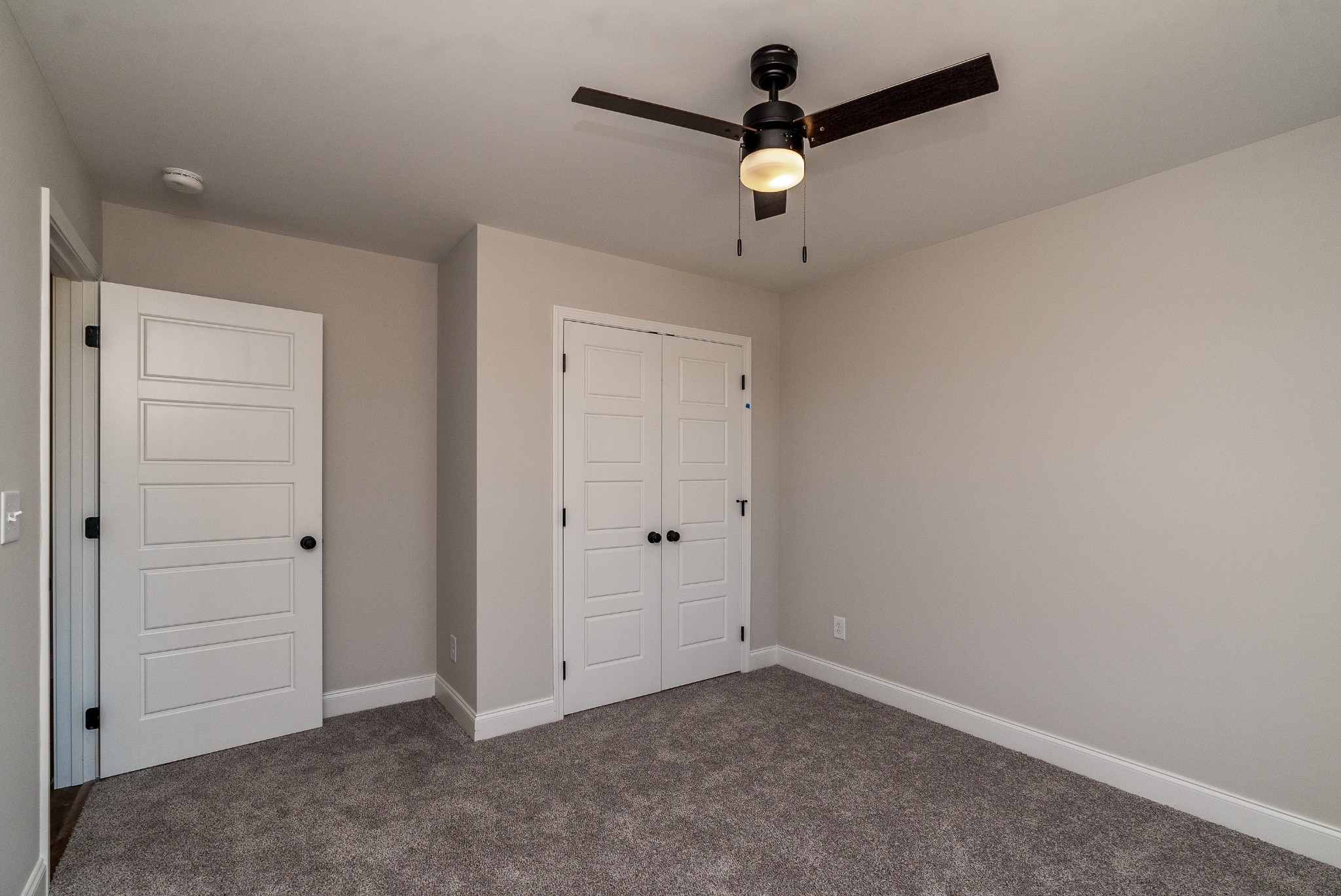 4144 Dot Road Springfield, TN 37172 - Photo 44 of 52 an empty room with a window and a fan