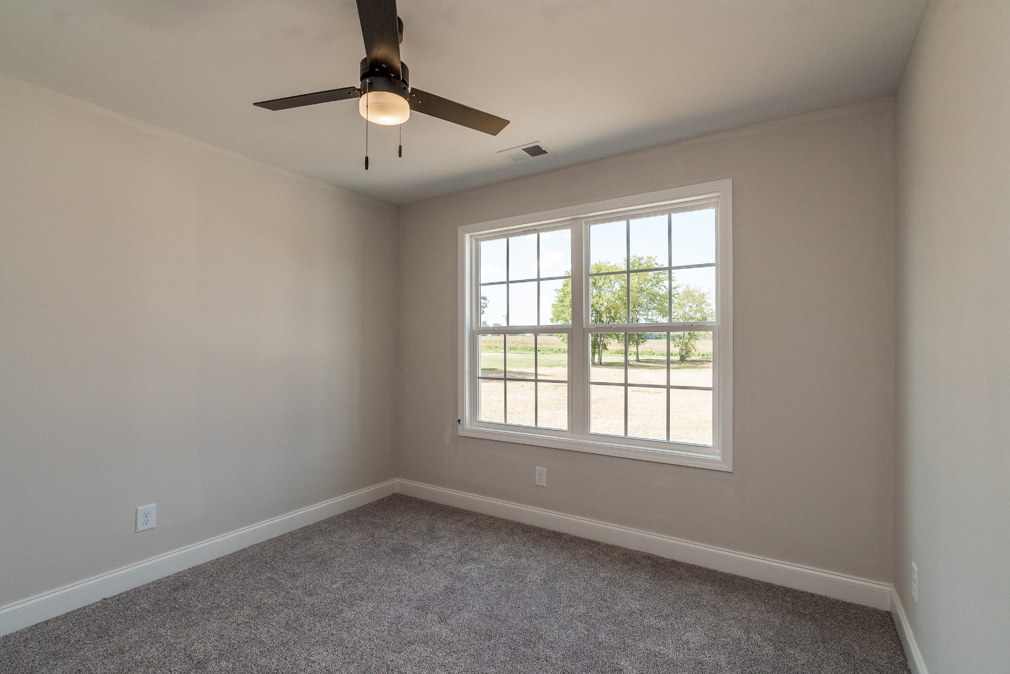 4144 Dot Road Springfield, TN 37172 - Photo 46 of 52 a view of an empty room with a window