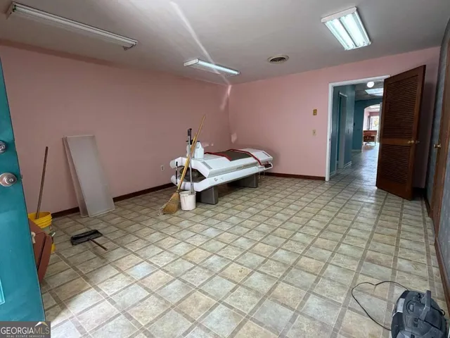 $174,800 | 121 Southeast Main Street, Vidalia, GA 30474