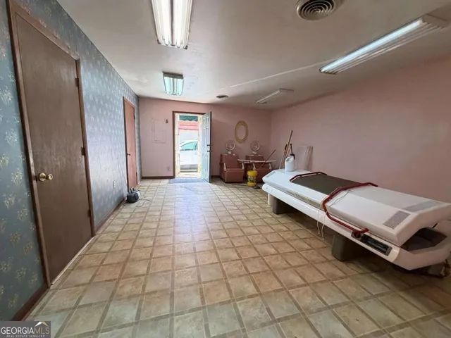 $174,800 | 121 Southeast Main Street, Vidalia, GA 30474