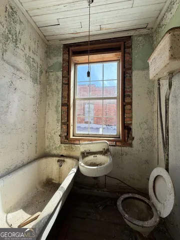 $174,800 | 121 Southeast Main Street, Vidalia, GA 30474