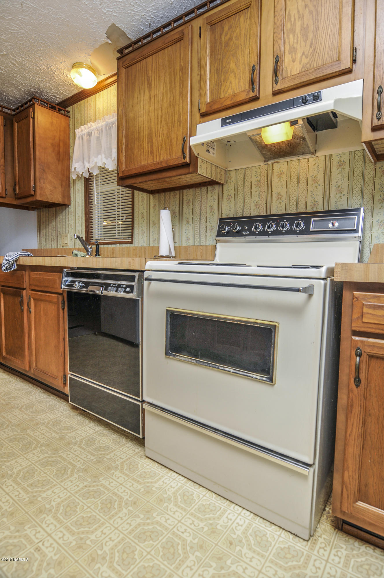 683 Pinecrest Road Bath, NC 27808 - Photo 18 of 35 stills0006600001