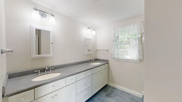 $525,000 | 8 Clough Street, Bow, NH 03304