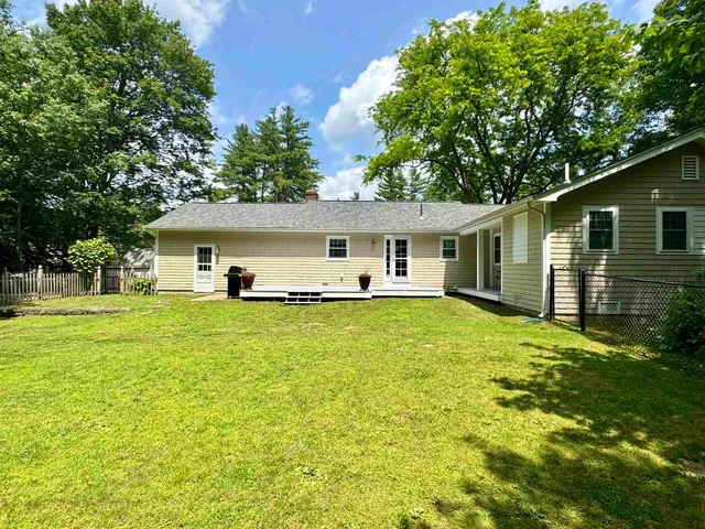 $525,000 | 8 Clough Street, Bow, NH 03304