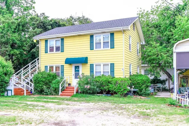 $649,900 | 404 13th Avenue South, Myrtle Beach, SC 29577