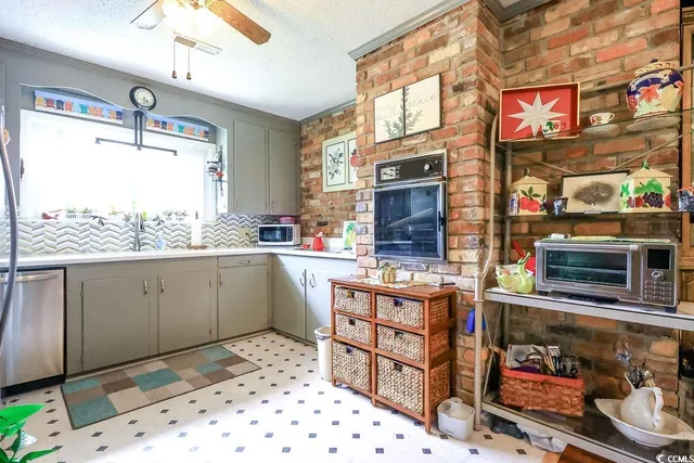 $649,900 | 404 13th Avenue South, Myrtle Beach, SC 29577